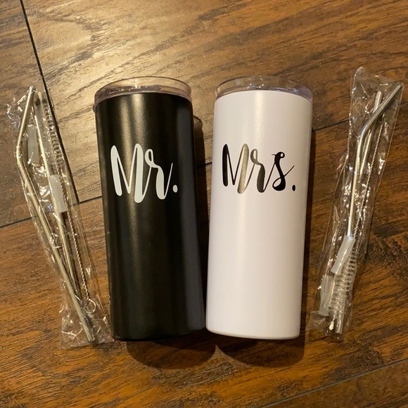 Mr & Mrs Tumblers - Picture 1 of 6